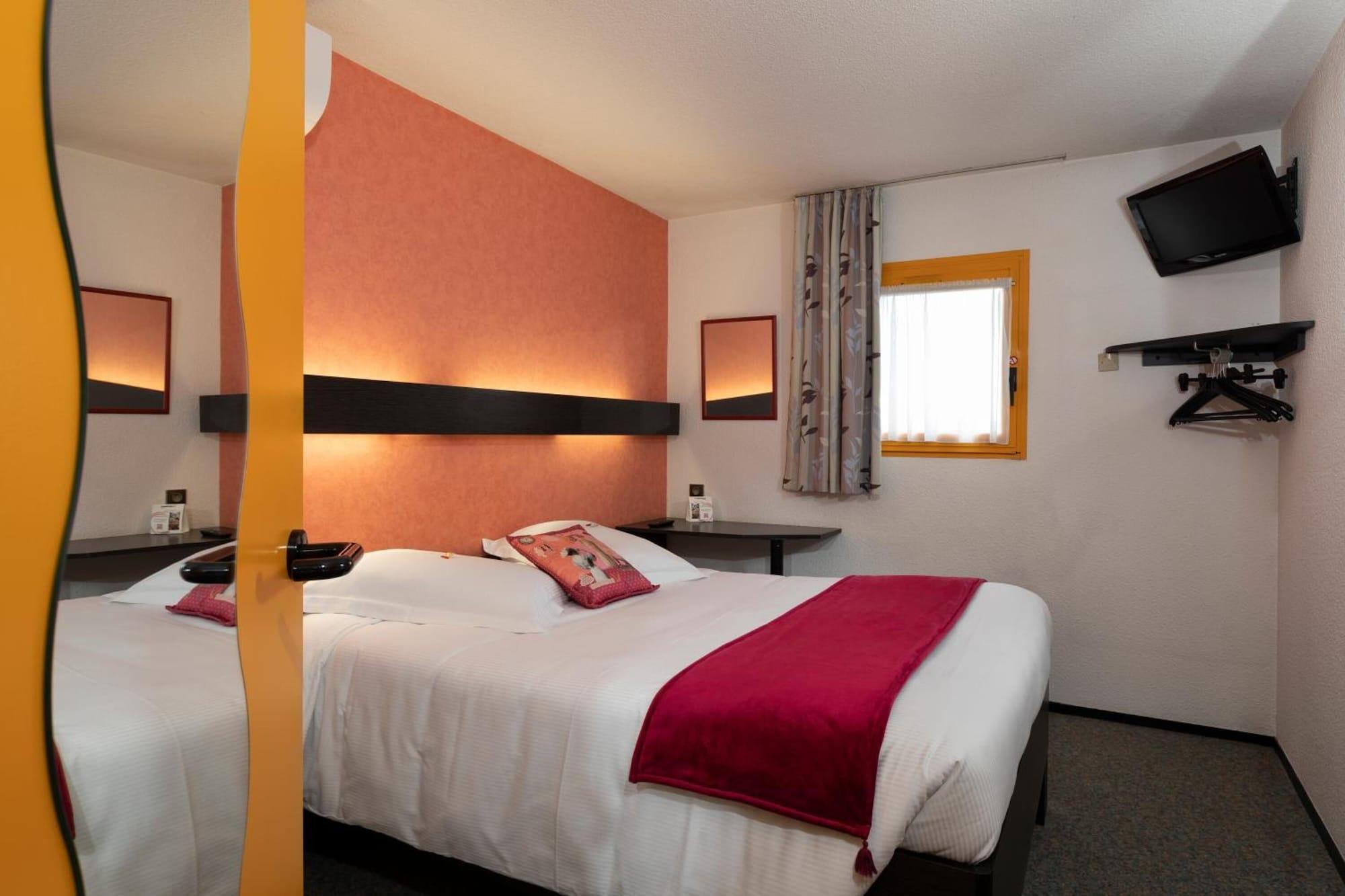 Hotel The Originals Access Bourges Nord Saint-Doulchard Exteriér fotografie